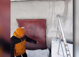 В Минске мужчина нашел 72 тыс. рублей возле подвала – откуда там такие деньги?