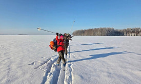 Встречали Новый год в лесу и пошли в поход при -20℃. Пара минчан отдыхает так, как мало кто решится