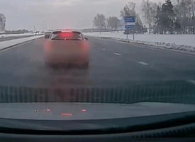 Штраф в 450 рублей и лишение прав: на Брестчине водитель решил “поучить” другого на трассе