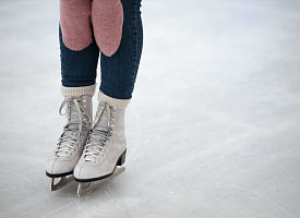 Белоруска прокатилась на коньках по тротуару и собрала более 500 тыс. просмотров в TikTok