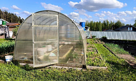 Теплица “съедает” деньги? Как сэкономить на отоплении ранней весной и не потерять рассаду