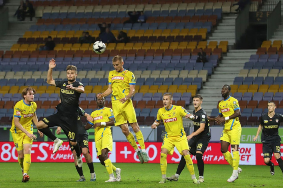 Трехкратный чемпион Беларуси по футболу впервые покинул высшую лигу.jpg Трехкратный чемпион Беларуси по футболу впервые покинул высшую лигу.jpg