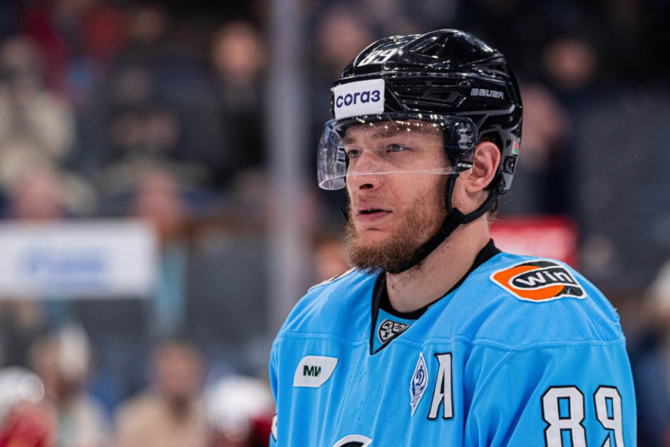 Хоккей. Динамо . Эксперимент.jpg