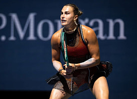 Сапфиры, турмалины, танзаниты и не только: Соболенко вышла на US Open в россыпи драгоценных камней