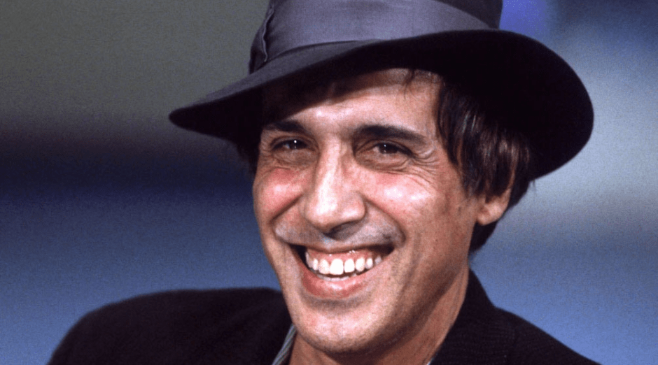 Адриано Адриано