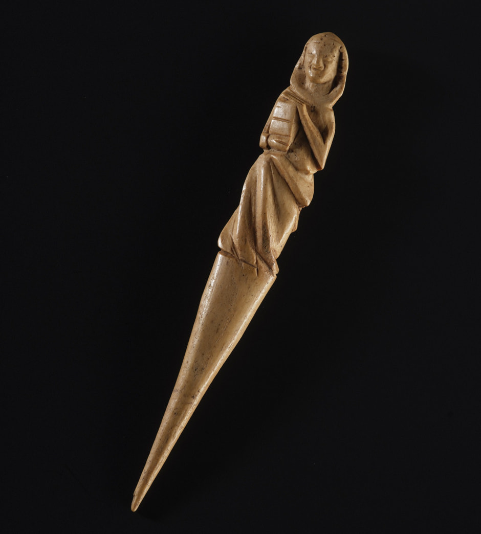 Gravoir - copyright National Museums Scotland