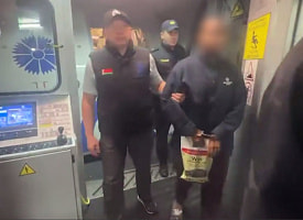 Из Дубая в Минск доставили гражданина Мадагаскара. В чем его обвиняют?