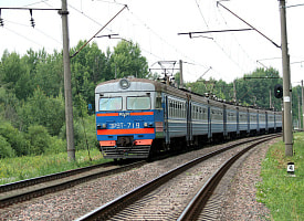 БЖД отменила 10 поездов и изменила расписание еще 7 – где можно будет проехать на автобусе по ж/д билету?