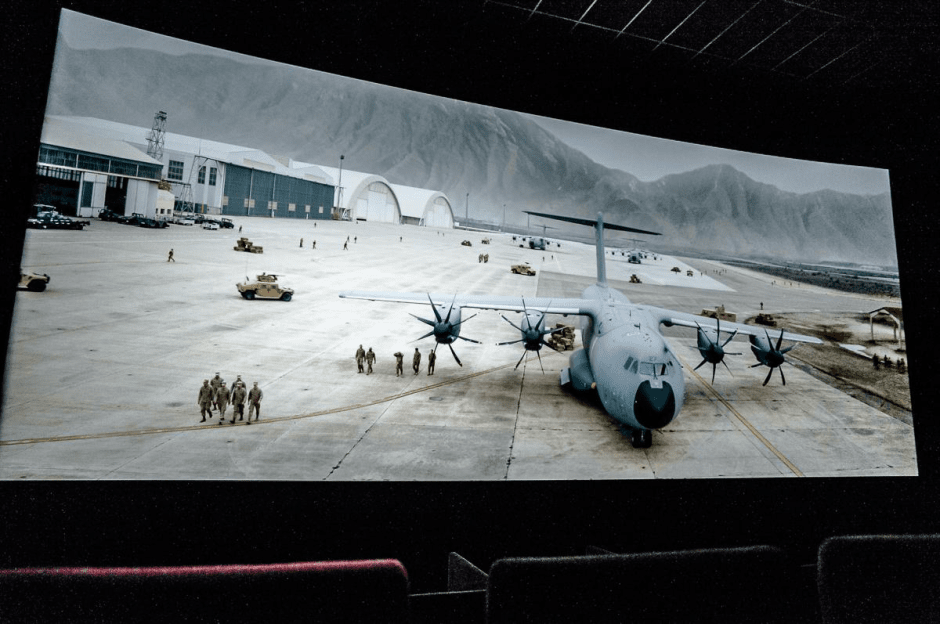 Фильм Переводчик 5.png Фильм Переводчик 5.png