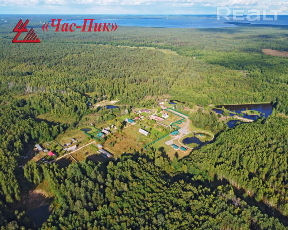Почти новую базу отдыха на Нарочи снова продают на аукционе. В прошлый раз покупатель не нашелся.jpg