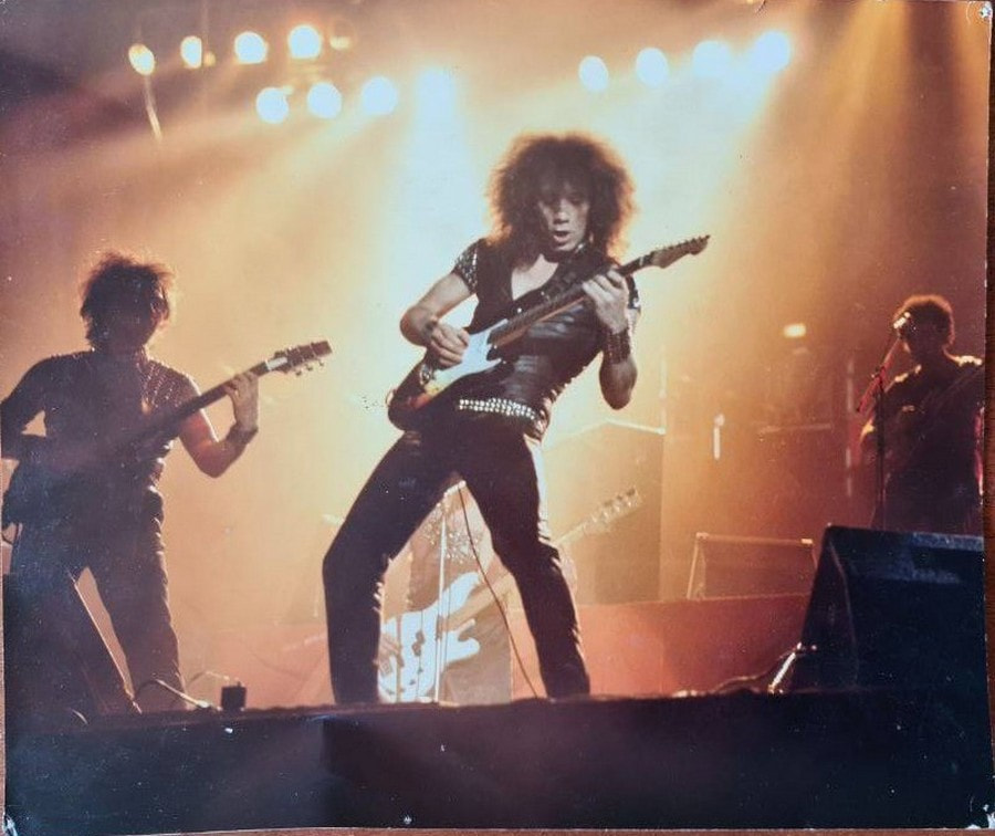 Гитарист May Lian 6.jpg