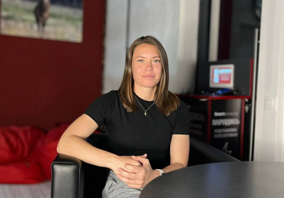 6-Алина Талай в студии Смартпресс.jpg