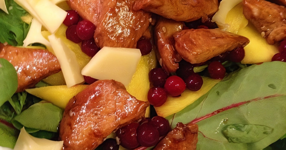 Салат с манго и индейкой.jpg