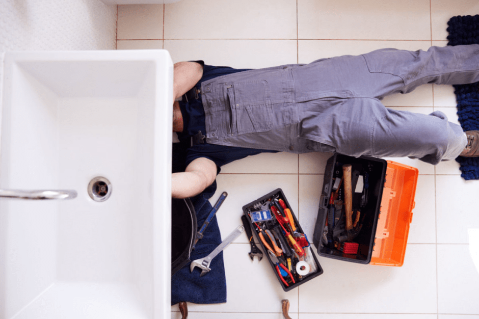 Работа сантехником