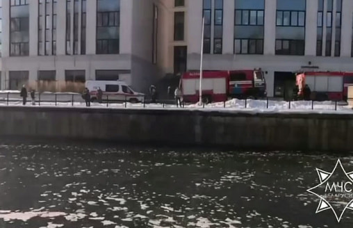 Мужчина погиб на Свислочи в центре Минска во время катания на сапборде