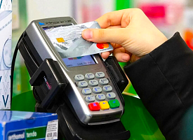 Пинчанин по карте накупил продуктов на 600 рублей – теперь ему грозит до 3 лет тюрьмы