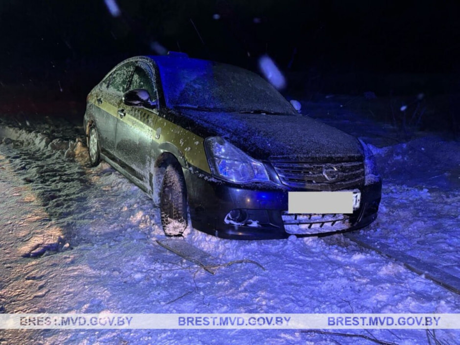 водитель ехал на заправку