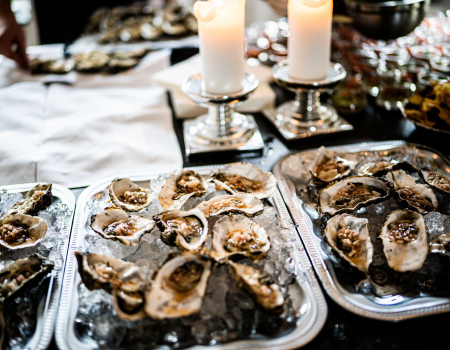 Устрицы сервировка.png
