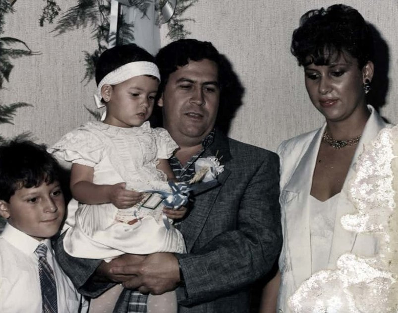 эскобар семья.jpg