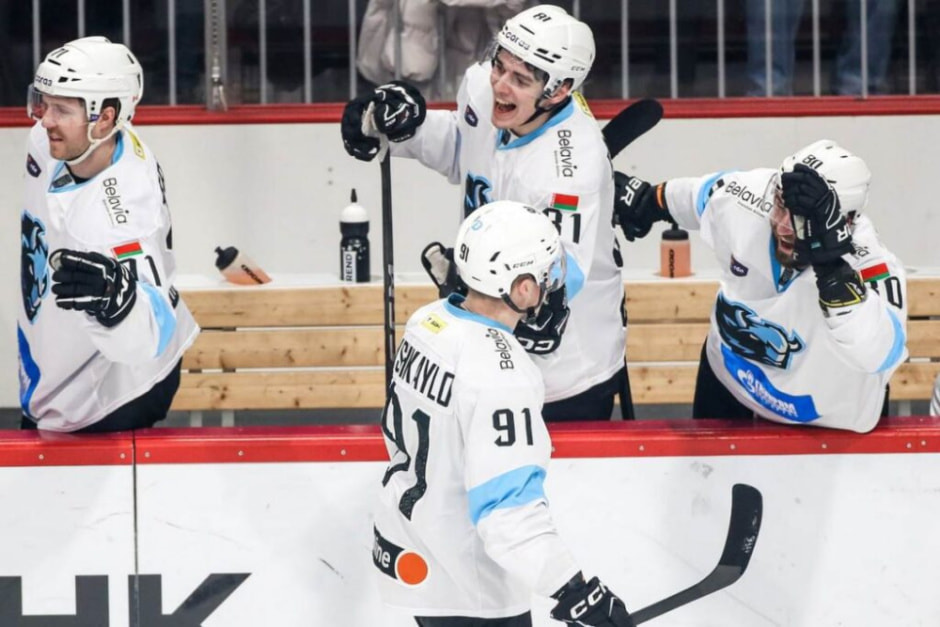 динамо хоккей.jpg