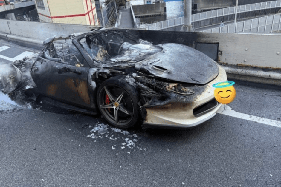 Сгоревшая Феррари.png