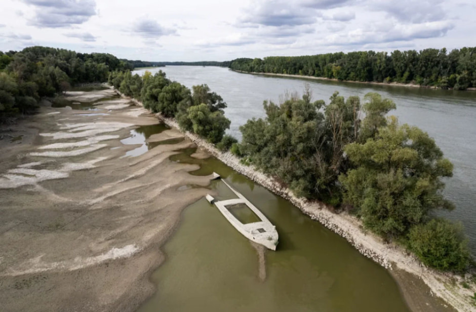 Корабли в Дунае2.jpg