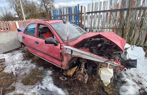 В Дятлово отец дал подростку прокатиться на чужом Mitsubishi – а тот превратил авто в металлолом