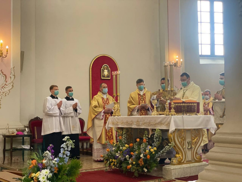 ркц митрополит.jpg