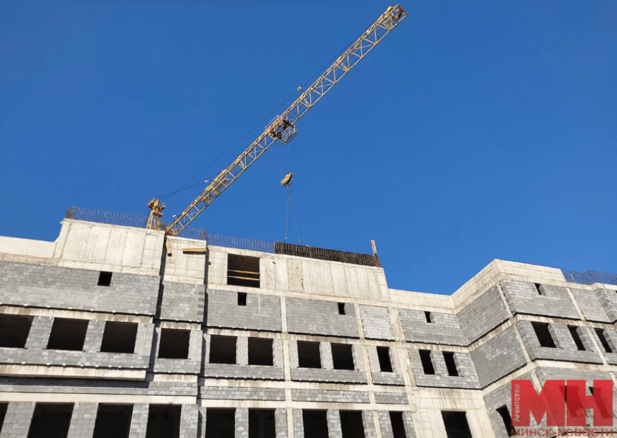 Ведется строительство медцентра на ул. Маяковского. Когда его откроют и что там будет (2).png