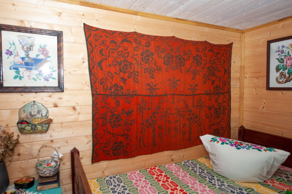 Агроусадьба Стулы и батлейка 14.jpg