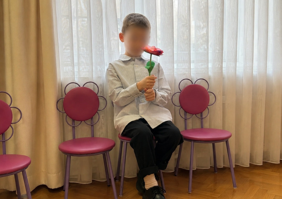 изображение со страницы матери ребенка в Threads