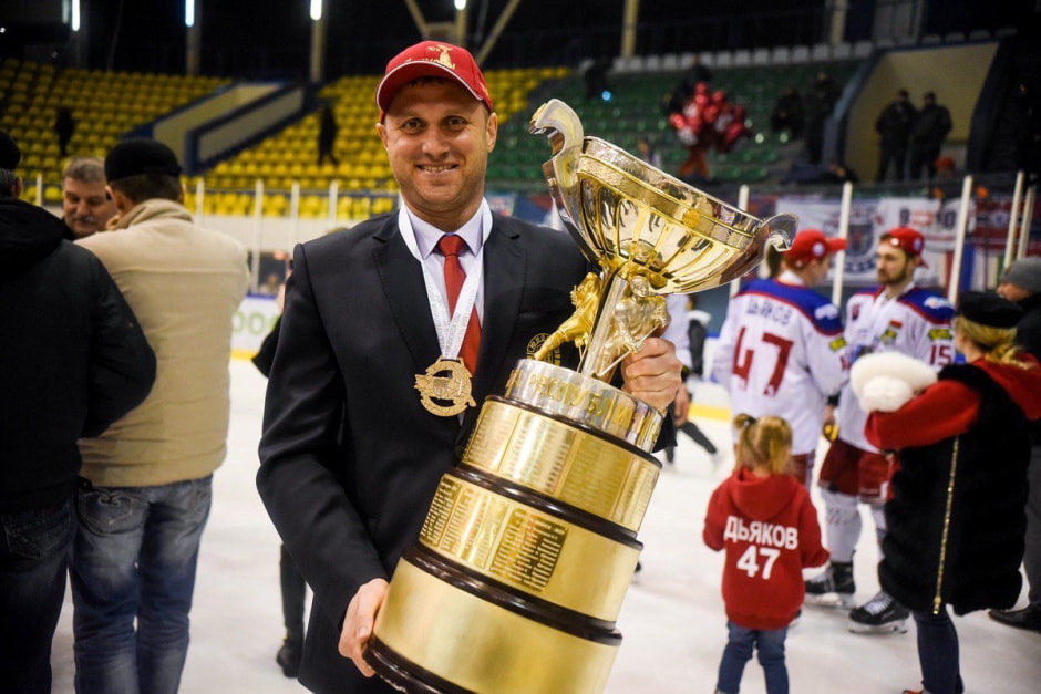 Алексей Баранов ХК Юность 1.jpg