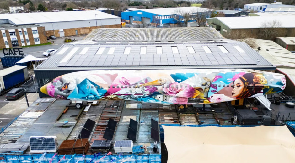 самолет эксобара.jpg