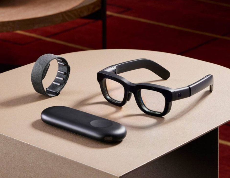 glasses_meta.jpg glasses_meta.jpg