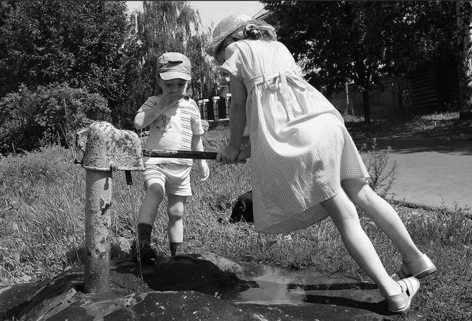 Колонка с водой.png