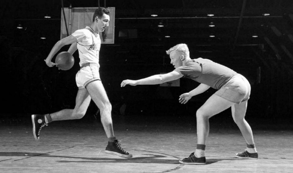 История спортивной обуви 2.jpg