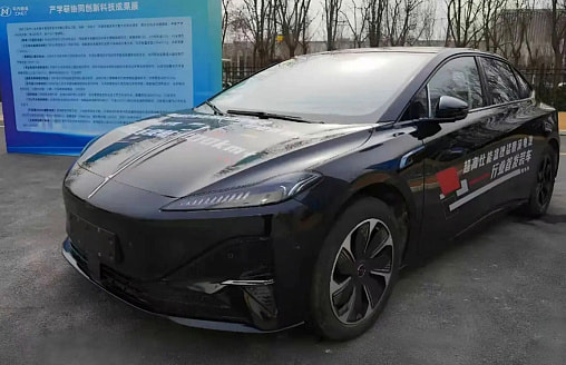 Китайцы представили батарею для электромобиля с запасом хода более 1000 км