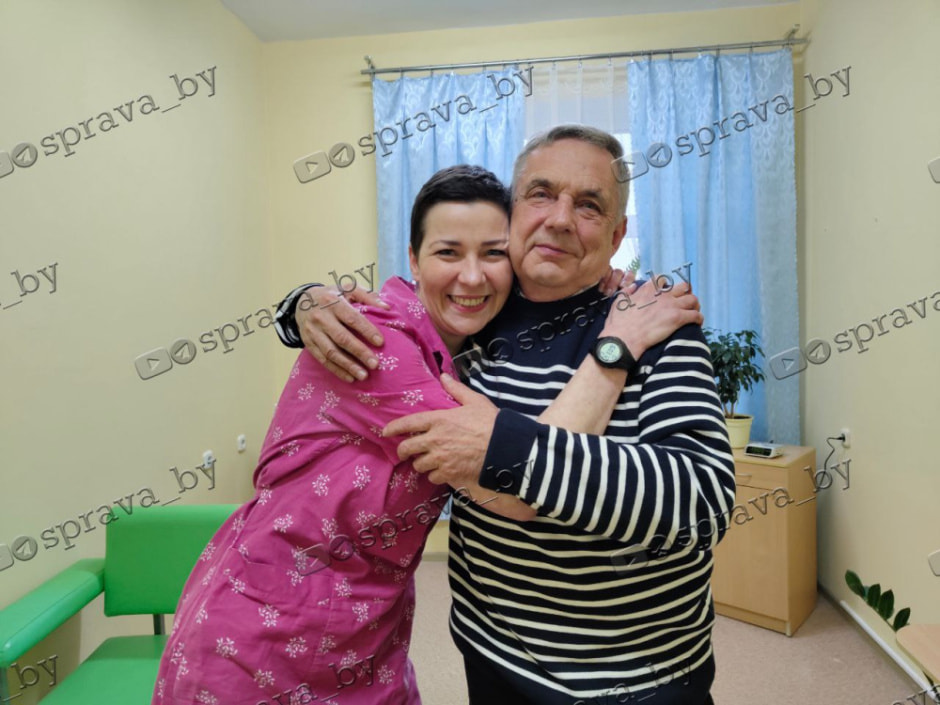 колесникова с отцом.jpg