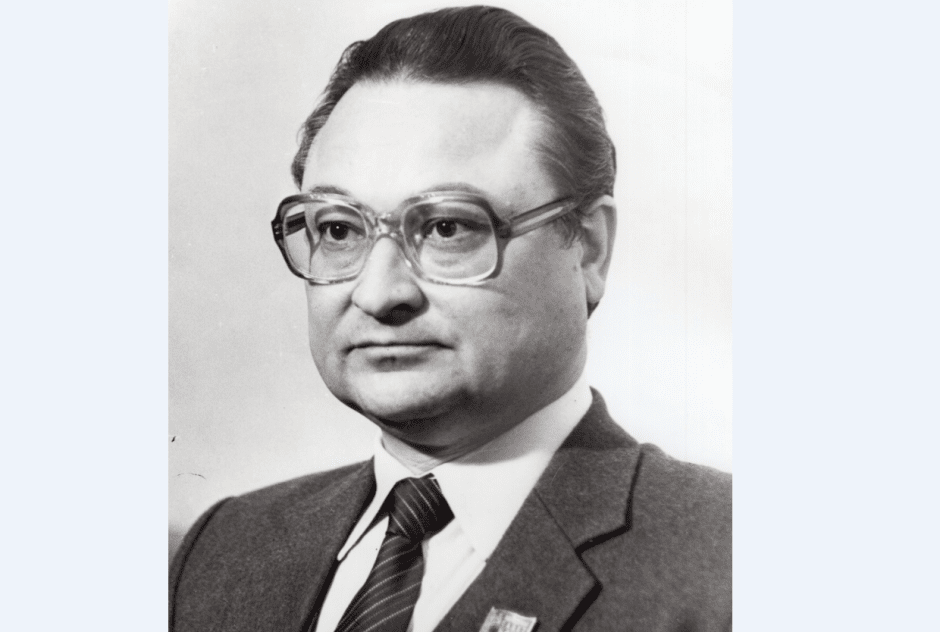 Геннадий Буравкин