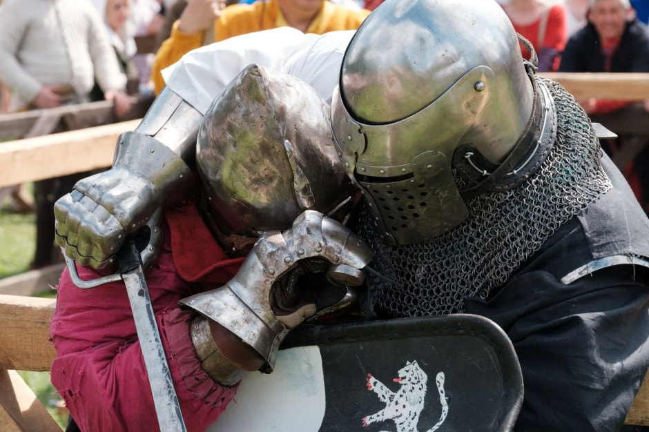 14-Турнир по средневековому фехтованию.jpg