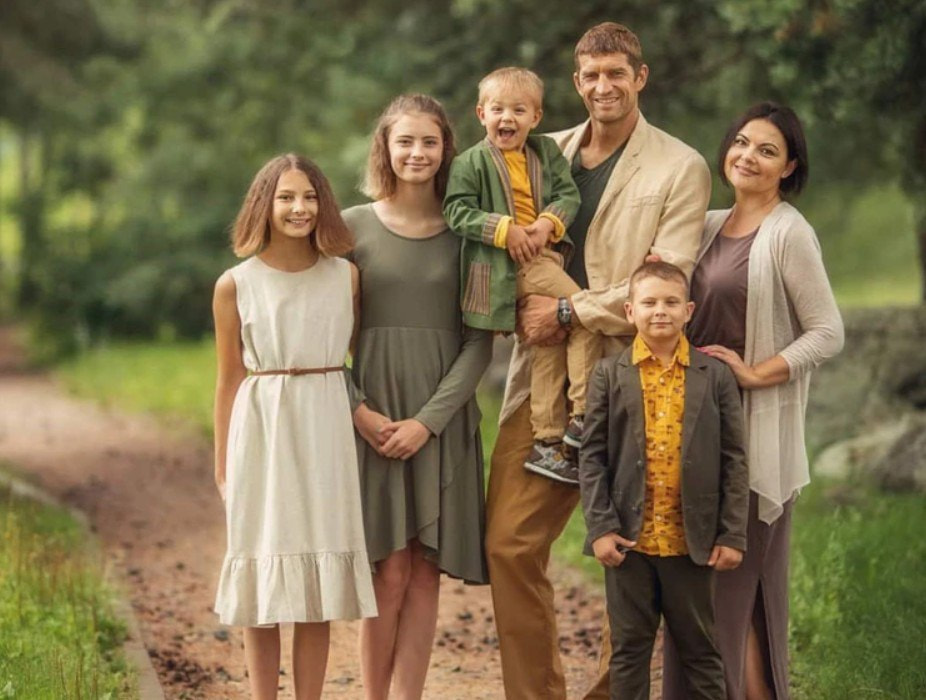 Семья Мирного