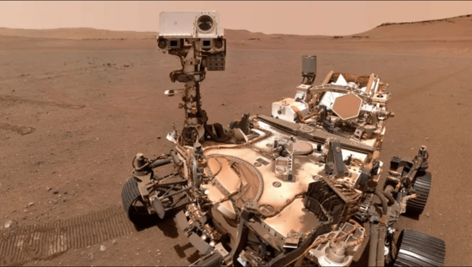 Селфи, сделанное марсоходом NASA Perseverance на Марсе