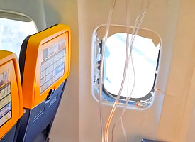 Пассажира Ryanair засосало в разбитый иллюминатор на высоте 6000 метров – жена держала за ноги