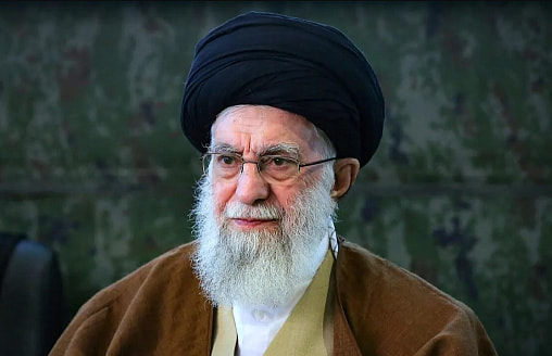 СМИ сообщают о гибели верховного лидера Ирана Хаменеи. Иран официально это не подтвердил