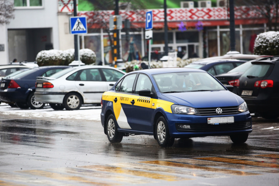 Сколько таксистов уже включили в реестр перевозчиков, рассказали в Минтрансе.jpg
