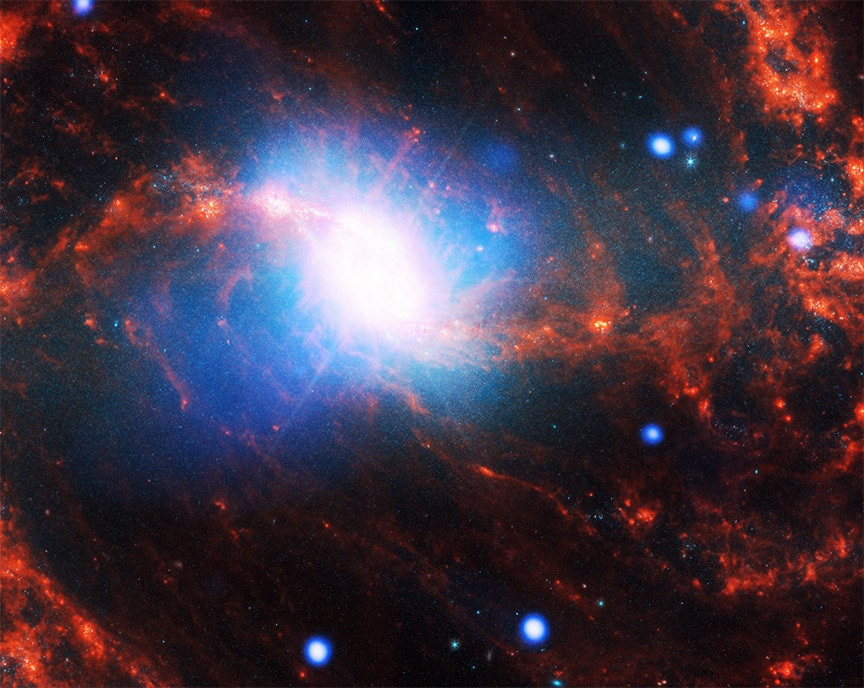 Спиральная галактика с перемычкой NGC 1365.jpg