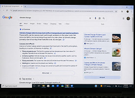 Крупнейшие СМИ теряют трафик из-за ИИ и могут уйти из поиска Google