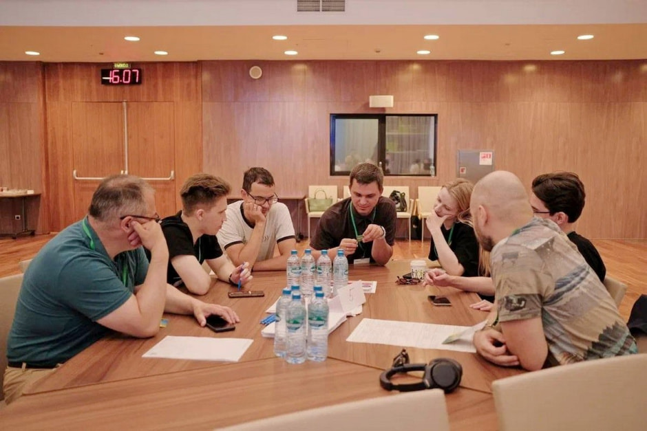 ИИ специалисты и Лаборатория ИИ 3.jpg