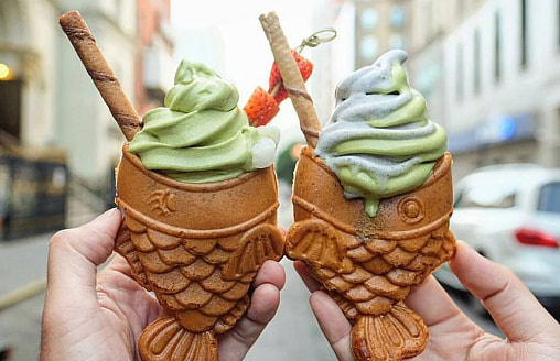 В рыбке, в булочке, жареное, с чесноком и беконом. Как человечество придумало тысячу способов есть мороженое