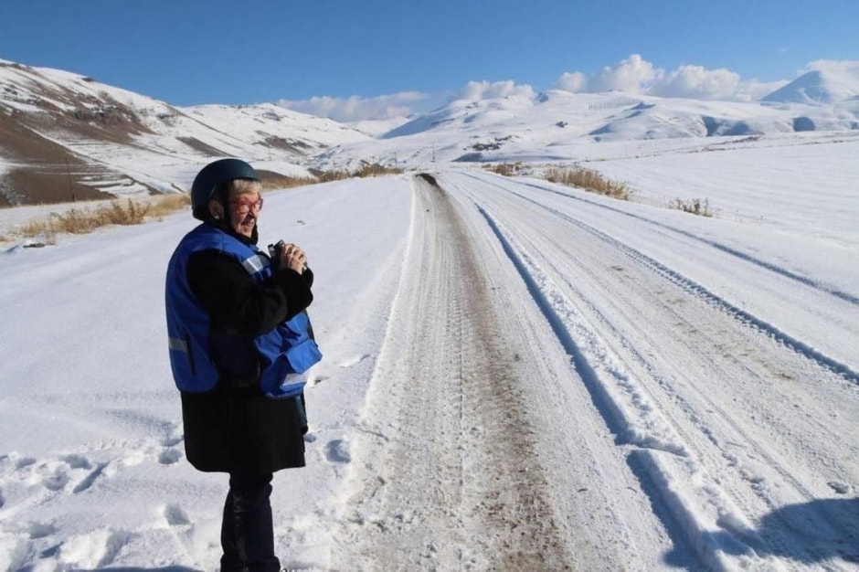 10-Андреа Викторин во время работы в Армении.jpg